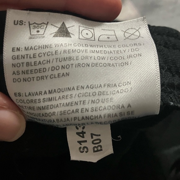 And1 Black and Gray Jacket and Pants Set - Picture 13 of 13